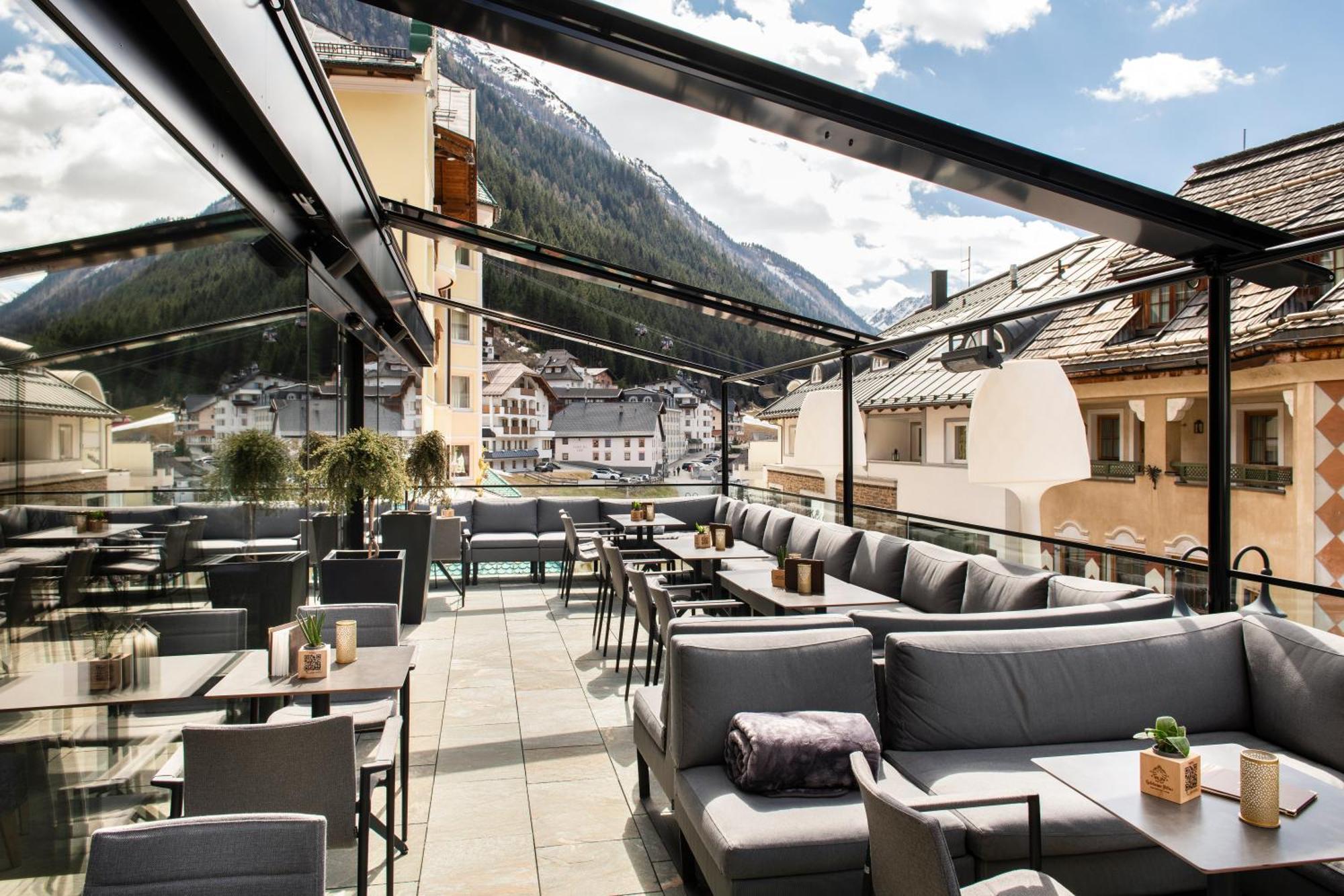 Hotel Goldener Adler - Im Sommer Silvretta Card Premium Inkludiert Ischgl Exterior photo